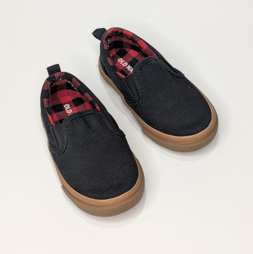 Old Navy Black Canvas Slip-Ons with Red Plaid‎ Lining